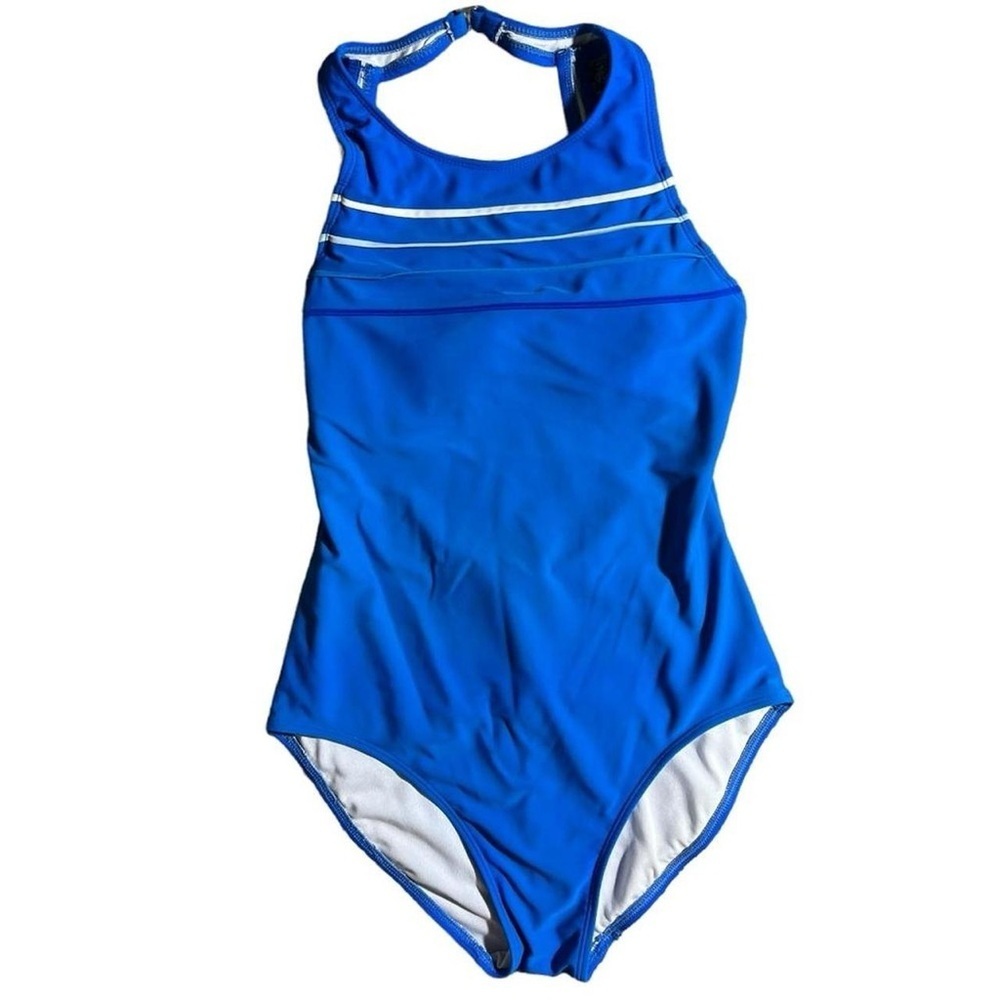 Blue one piece swimsuit with removable padding
Size 4
#swimsuit #catalina